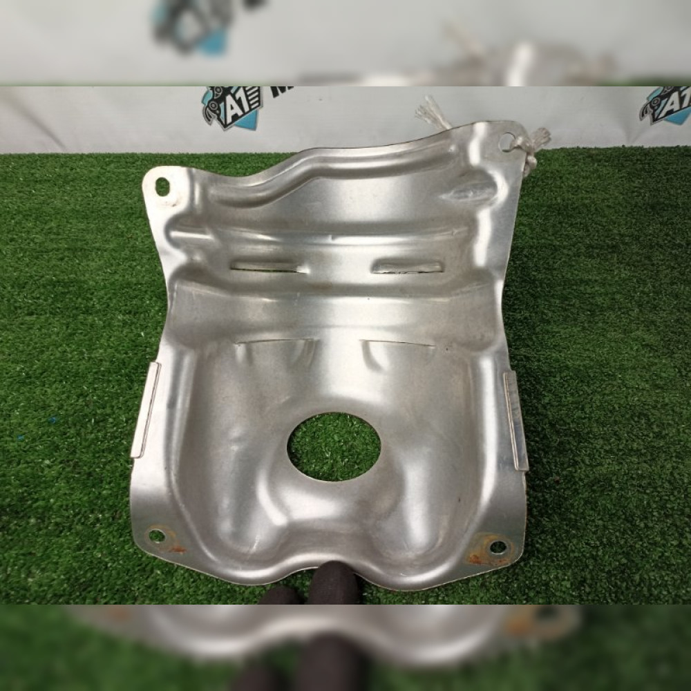 Тепловой экран на Honda Fit GK3 L13B, арт. 69017