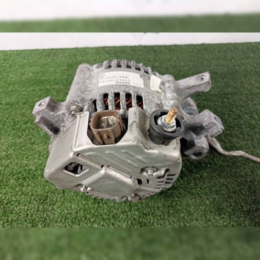 генератор на Toyota Ractis NSP120 1NRFE, арт. 68913