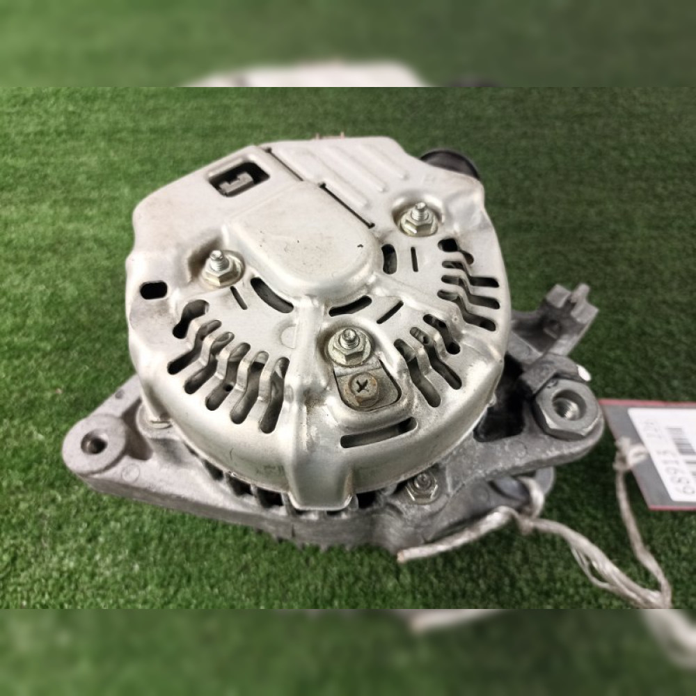 генератор на Toyota Ractis NSP120 1NRFE, арт. 68913