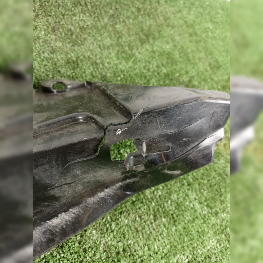 Пыльник крыла на Honda Insight ZE2 LDA, арт. 73395