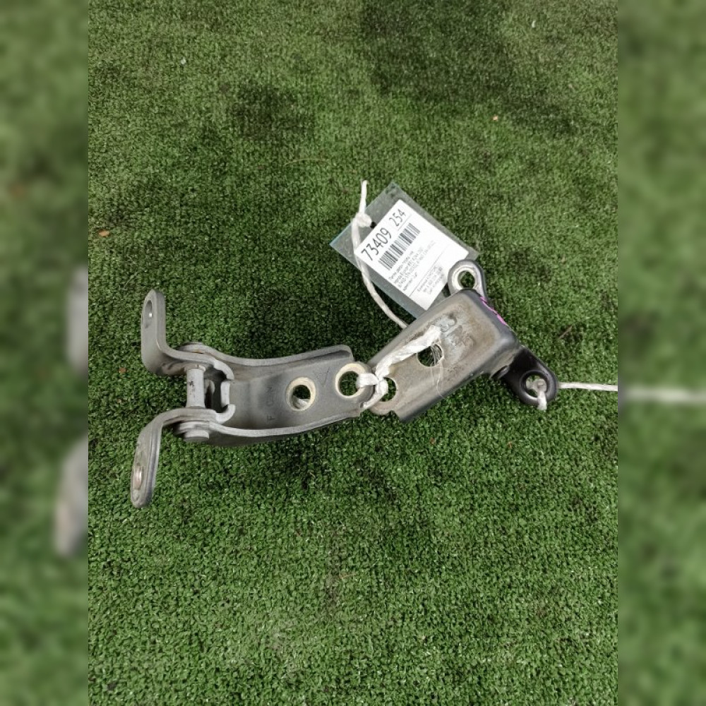петля двери на Honda Elysion RR1 K24A, арт. 73409