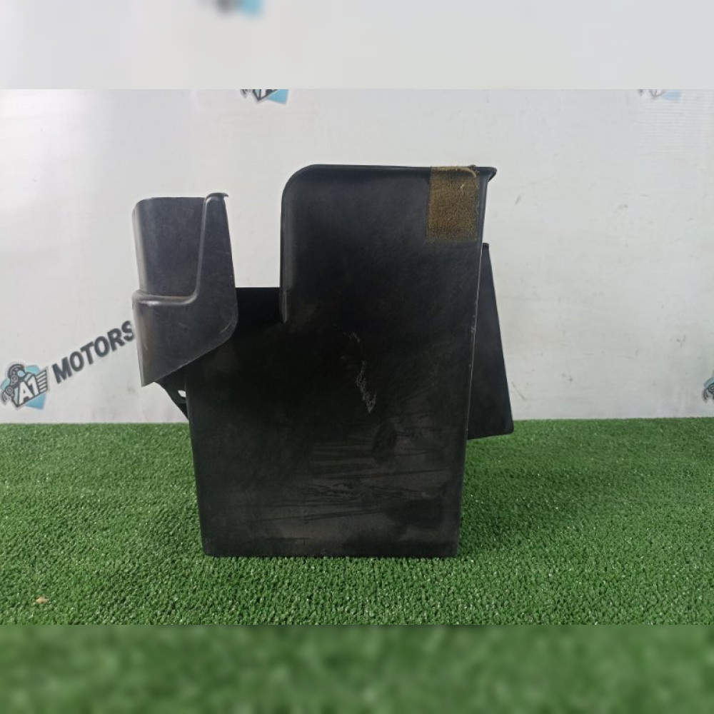 крепление аккумулятора на Mitsubishi Chariot Grandis N84W 4G64, арт. 73625