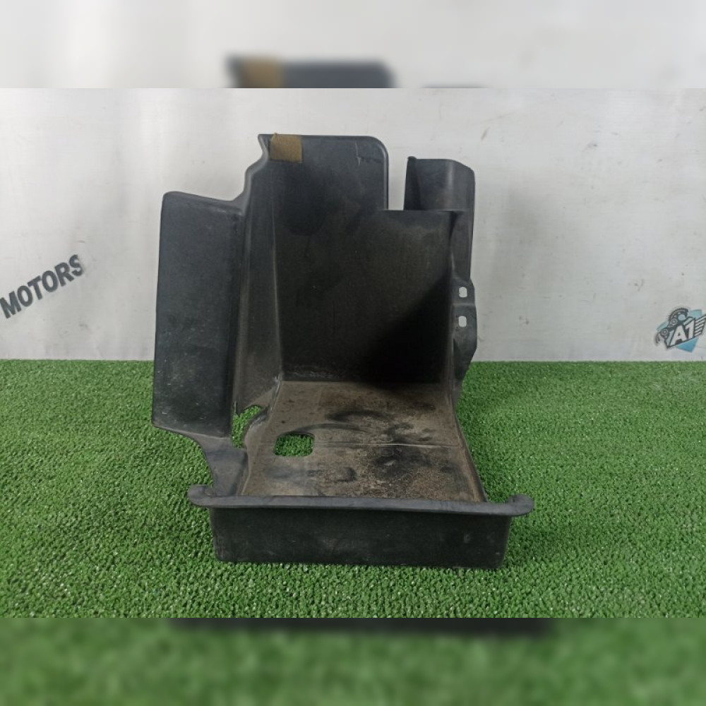 крепление аккумулятора на Mitsubishi Chariot Grandis N84W 4G64, арт. 73625