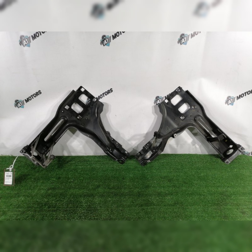 крепление фары на Land Rover Range Rover L322 M62B44, арт. 76601