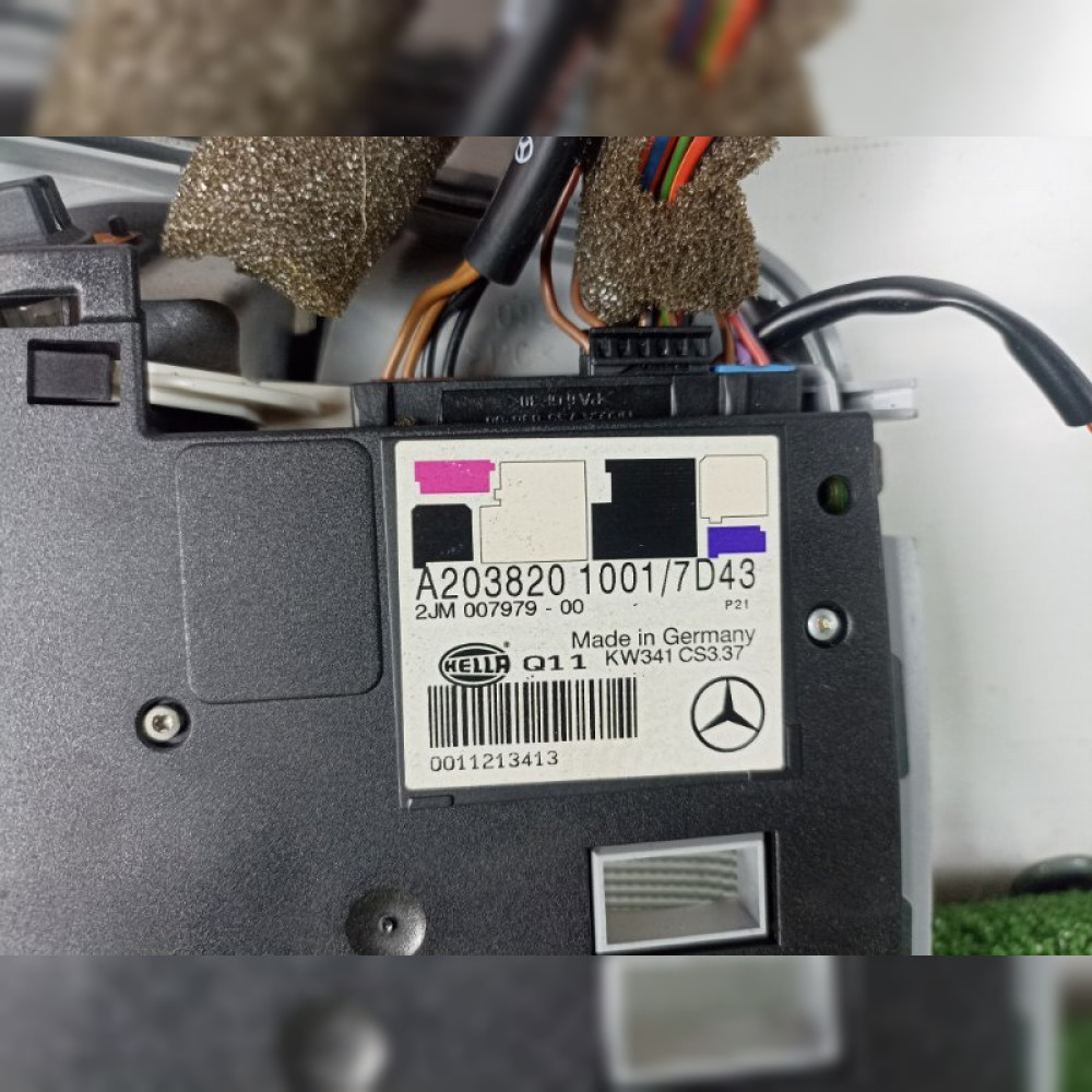 Плафон подсветки салона на Mercedes-Benz C-Class W203 M112 E24, арт. 76843
