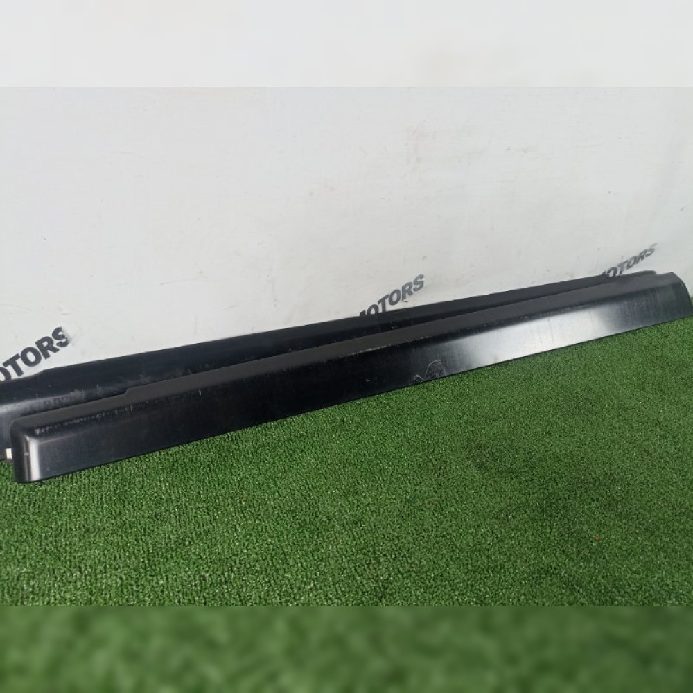 Ветровик на дверь на Honda Elysion RR1 K24A, арт. 76946