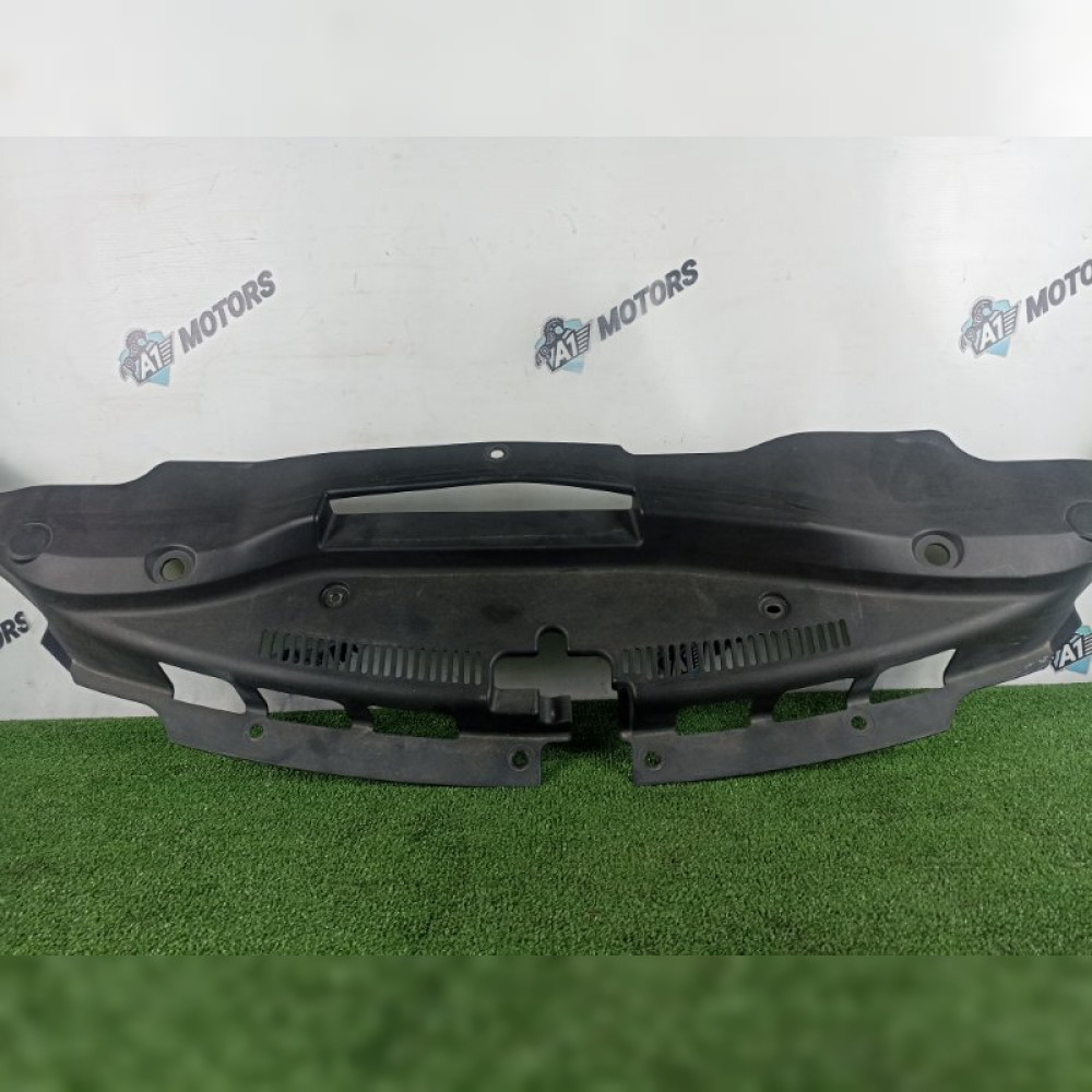 Накладка замка капота на Toyota Mark X GRX120 4GRFSE, арт. 77514