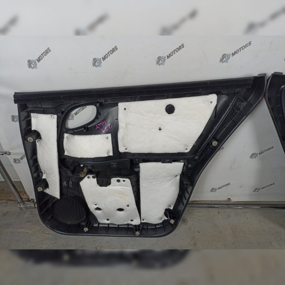 Обшивка двери на Honda Stream RN6 R18A, арт. 77718