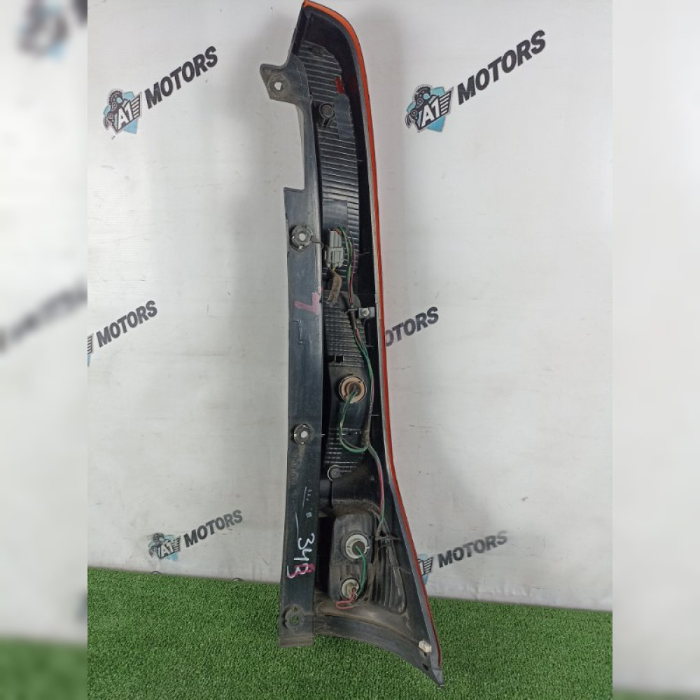 стоп-сигнал на Nissan Serena C25 MR20DE, арт. 78190