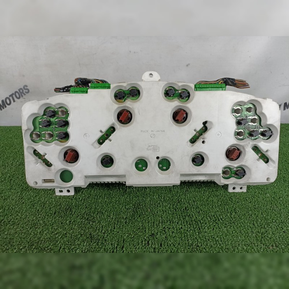 щиток приборов на Subaru Legacy BE5 EJ20, арт. 78320