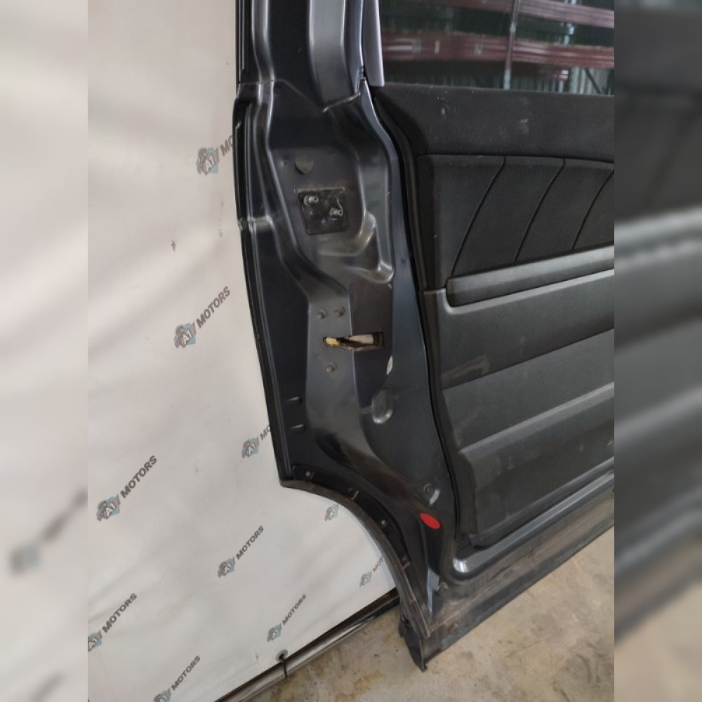дверь на Honda Elysion RR1 K24A, арт. 78104
