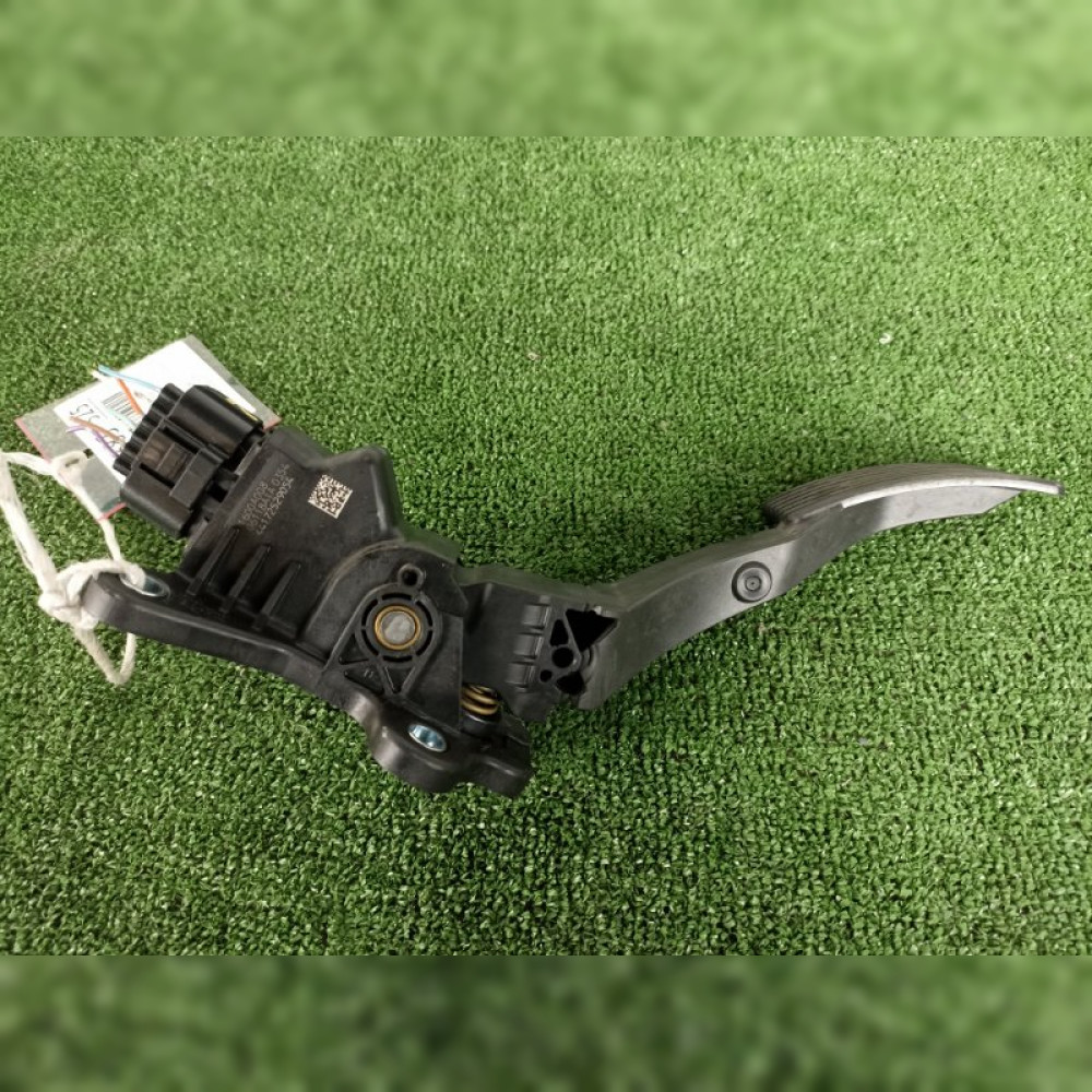 педаль газа на Mitsubishi I HA1W 3B20, арт. 78383