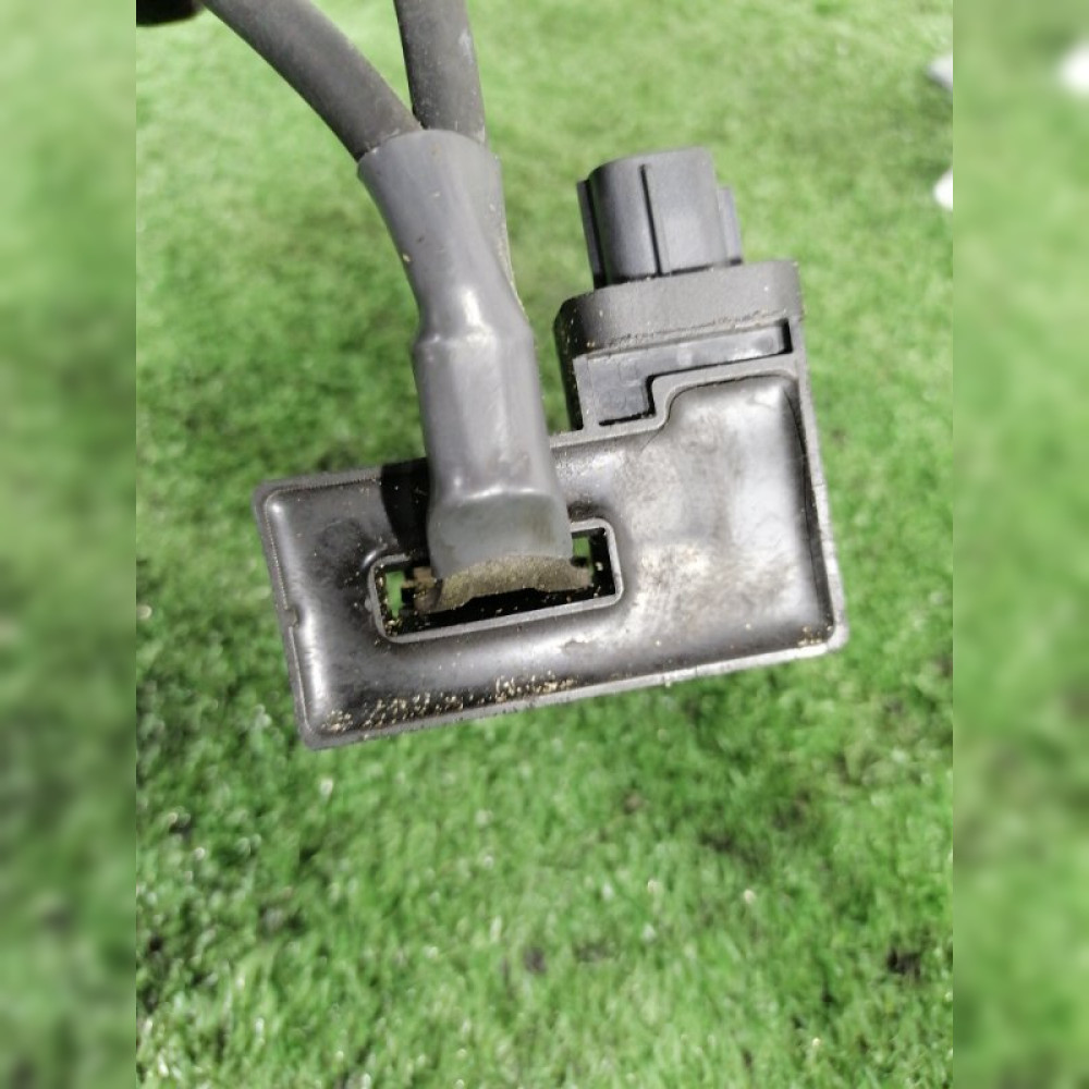 Клемма на Toyota Ractis NCP100 1NZFE, арт. 79780