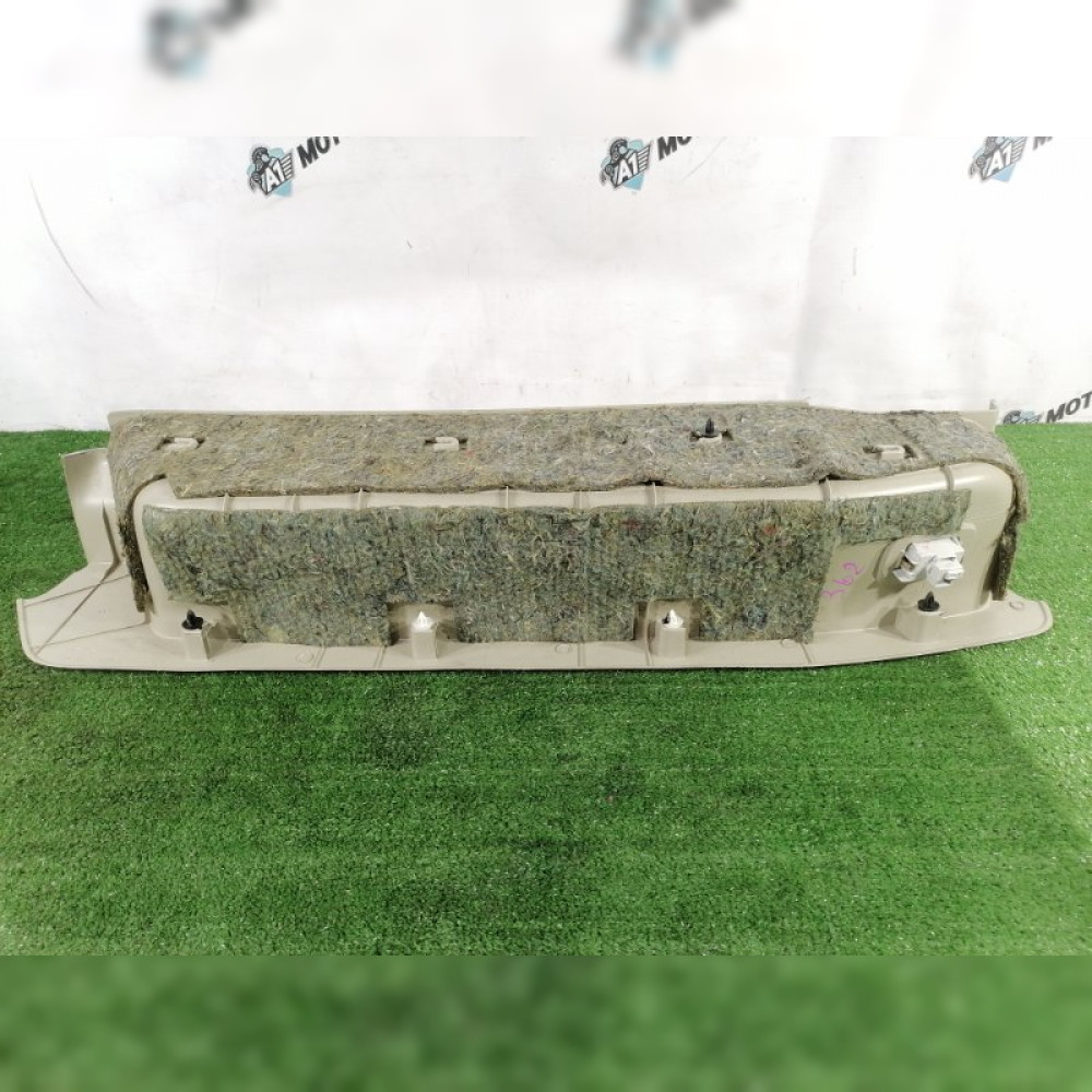накладка на порог на Nissan Elgrand E51 VQ35DE, арт. 81092