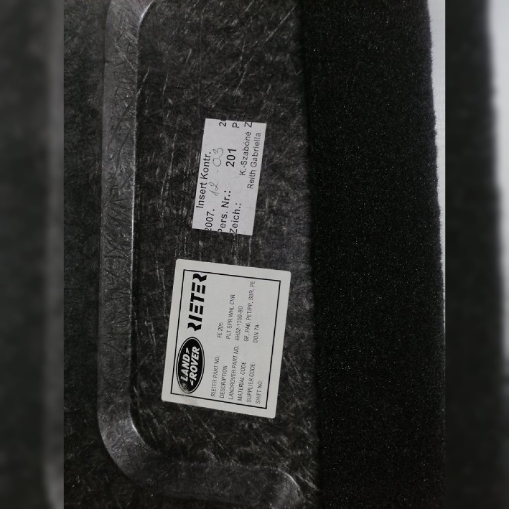 Пол багажника на Land Rover Freelander L359 B6324S, арт. 81312