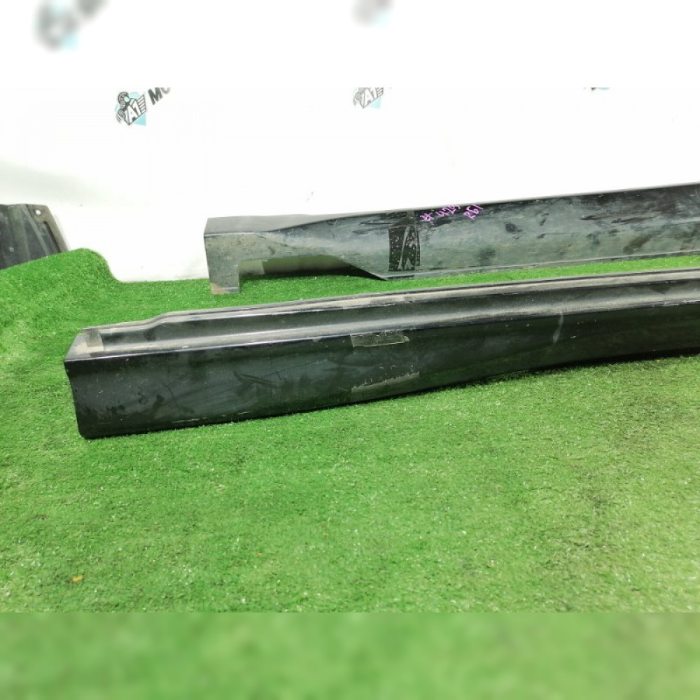 Накладка на порог наружная на Honda Stepwgn RG1 K20A, арт. 81544