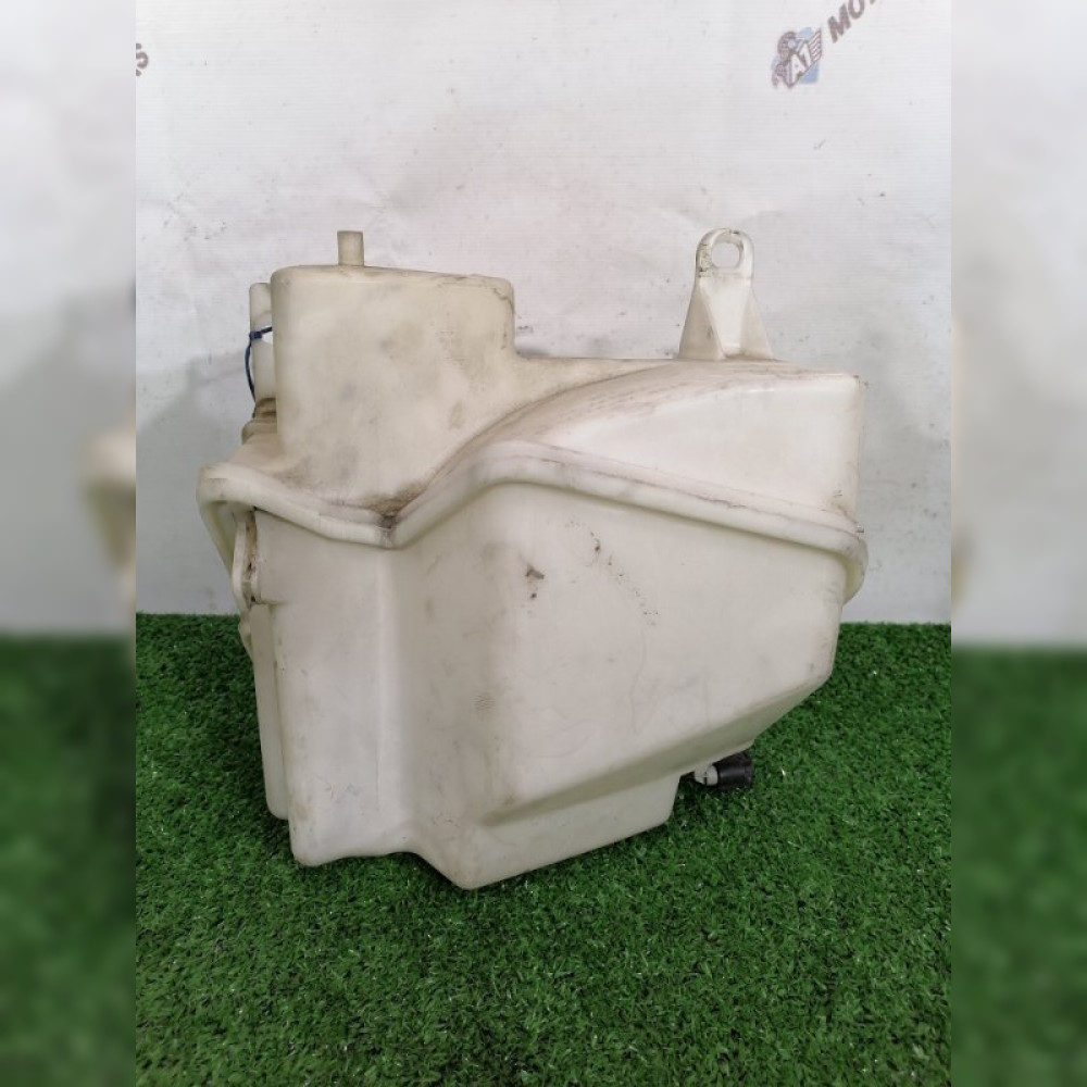 бачок омывателя на Land Rover Range Rover L322 M62B44, арт. 83530