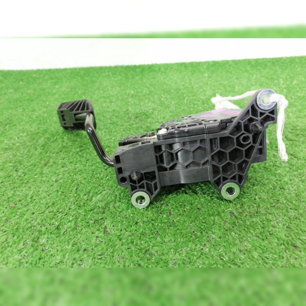 педаль газа на Toyota Prius ZVW50 2ZRFXE, арт. 84238