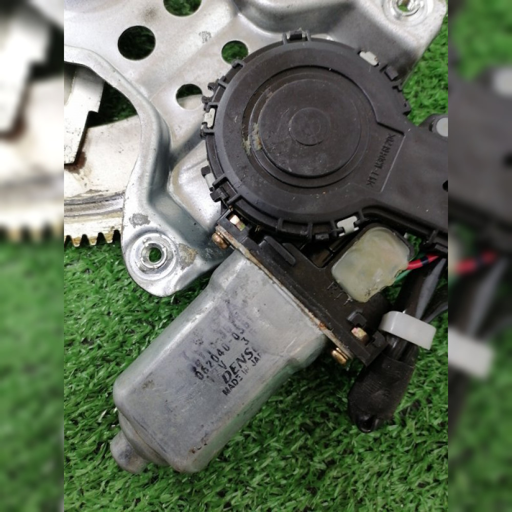 стеклоподъемник на Toyota Hilux Surf RZN185 3RZFE, арт. 84675