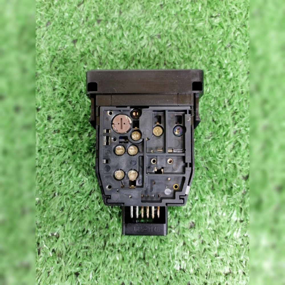 Кнопка парковки на Toyota Prius NHW20 1NZFXE, арт. 85654