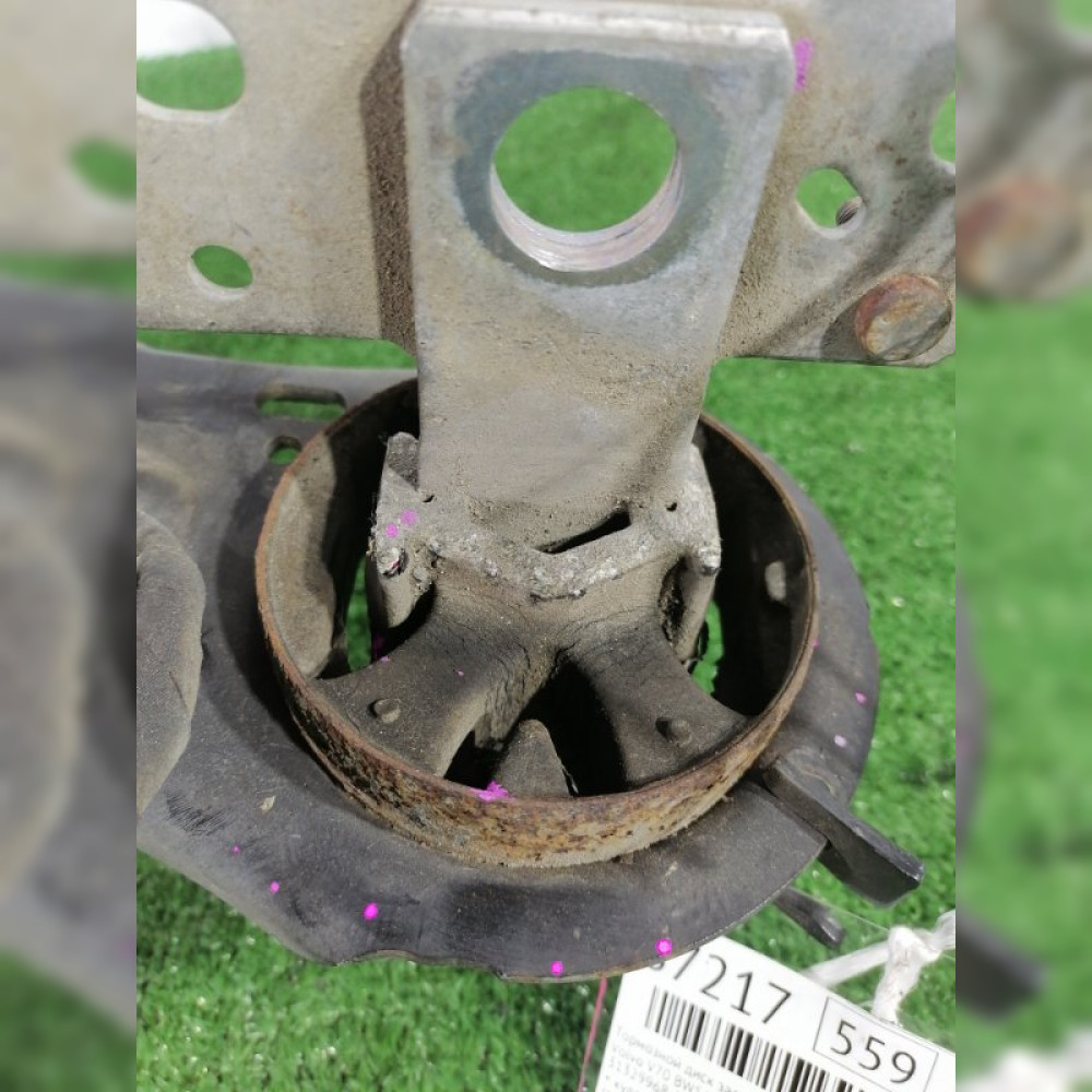 ступица на Volvo V70 BW56 B5254T6, арт. 87217