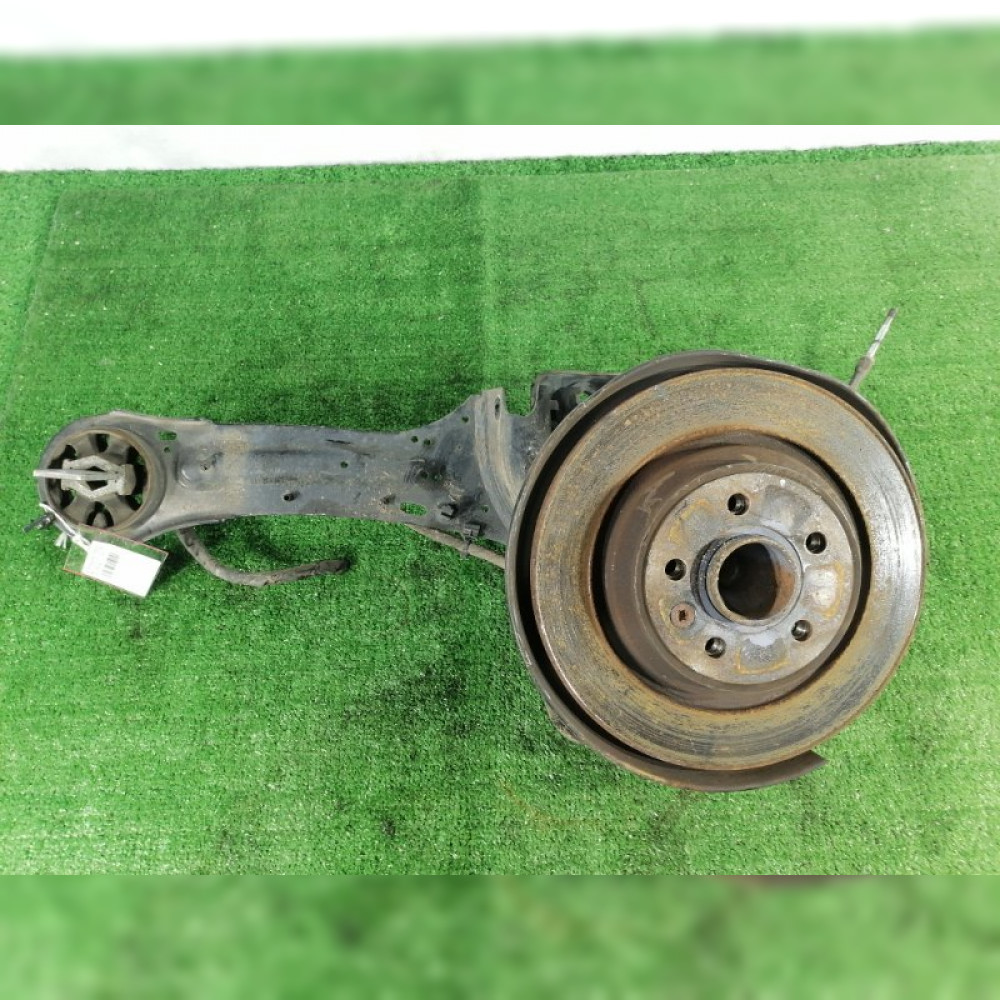 ступица на Volvo V70 BW56 B5254T6, арт. 87217
