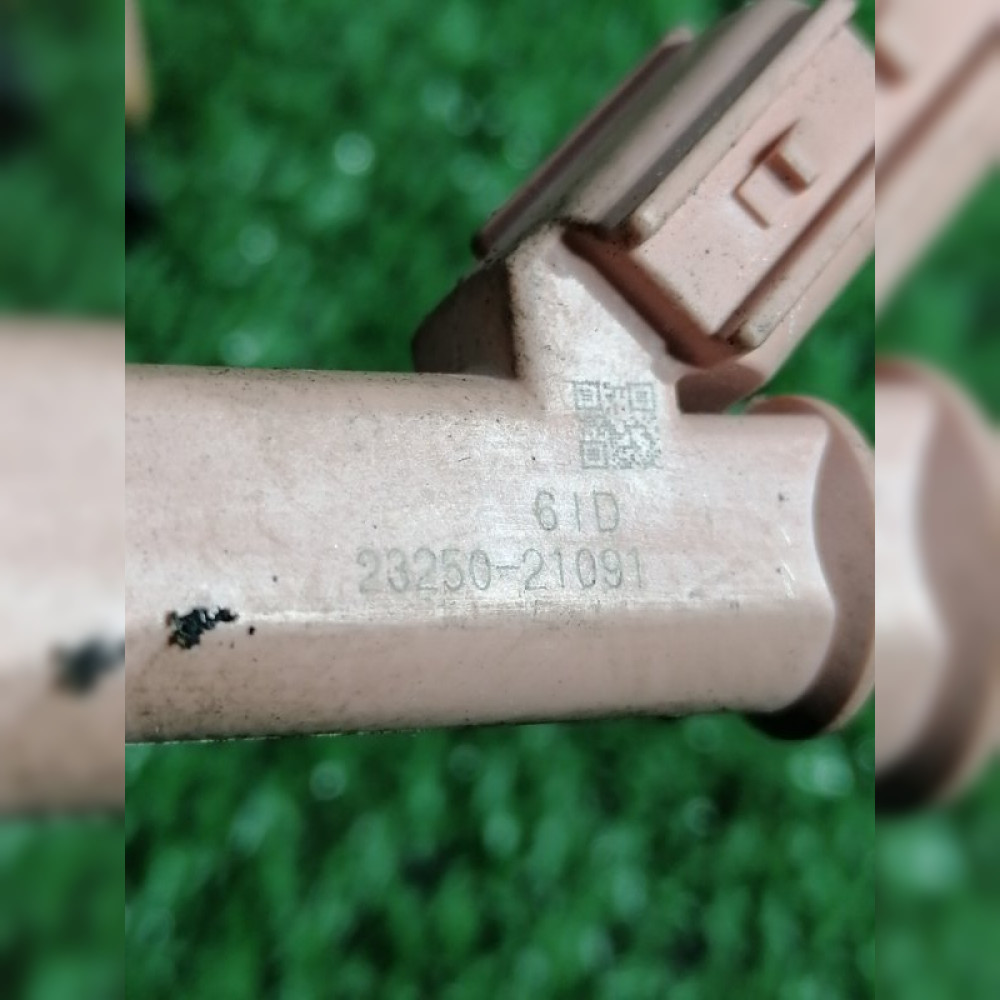 форсунка на Toyota Aqua NHP10 1NZFXE, арт. 88549