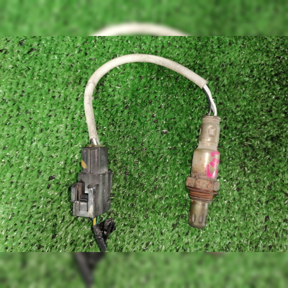 Датчик кислородный на Nissan Elgrand TE52 QR25DE, арт. 89510