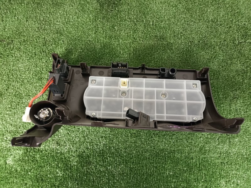 блок управления климат-контролем на Toyota Passo KGC30 1KRFE, арт. 90041