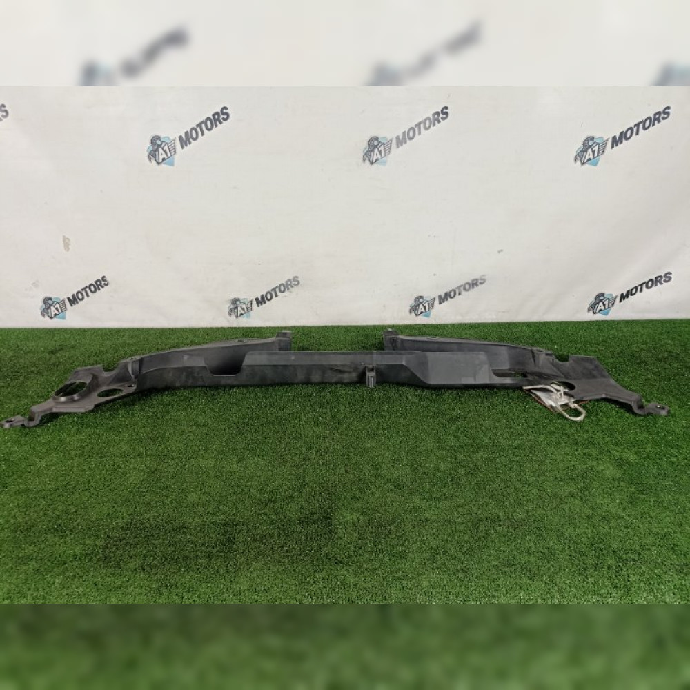 Накладка замка капота на Nissan Tiida C11 HR15, арт. 91339