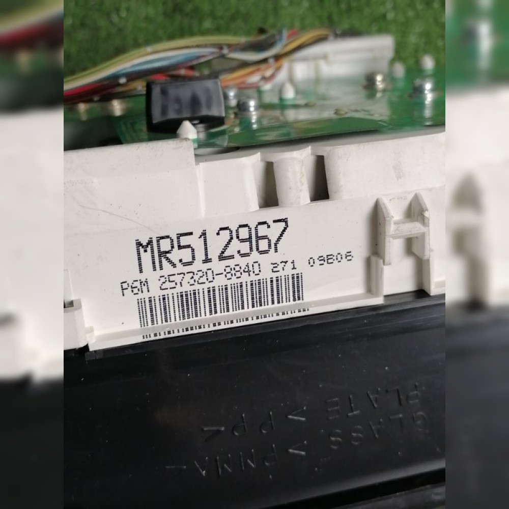 щиток приборов на Mitsubishi Pajero iO H62W 4G94, арт. 94303