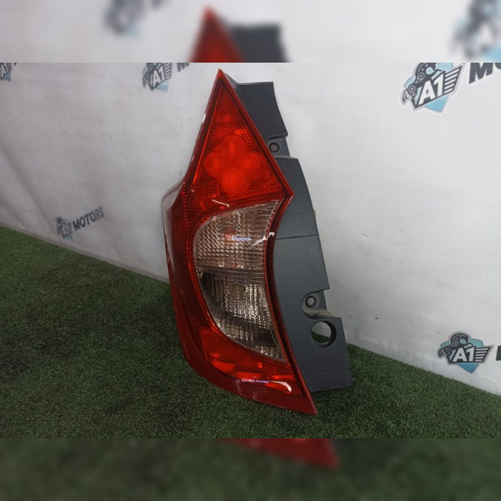 стоп-сигнал на Nissan Note E12 HR12DE, арт. 94336