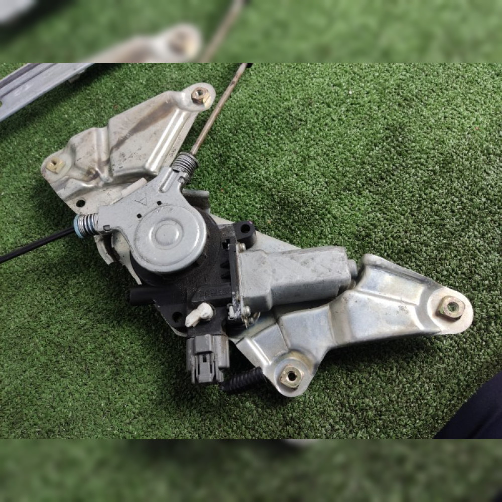 стеклоподъемник на Honda Elysion RR1 K24A, арт. 94547