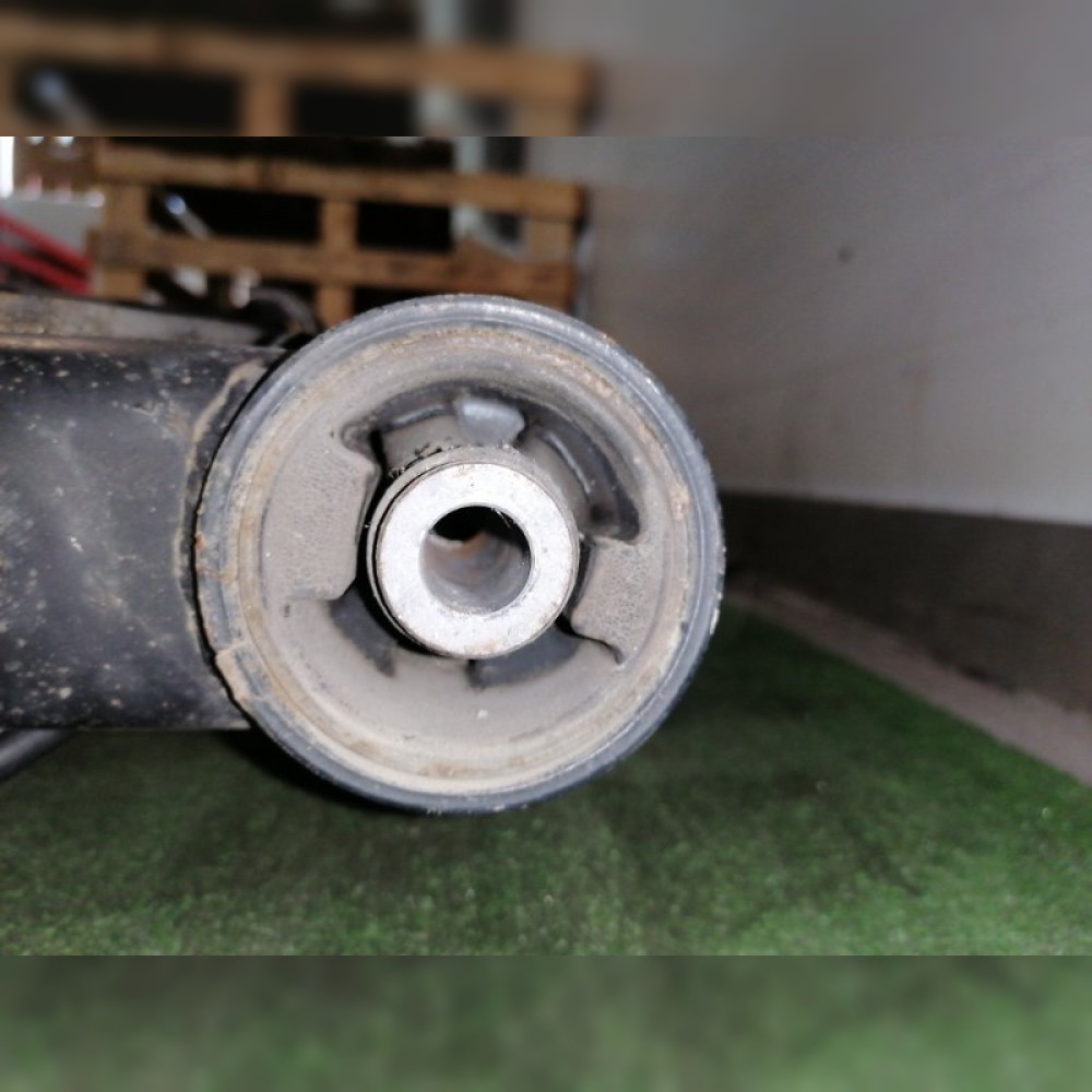 балка подвески на Toyota Voxy ZRR70 3ZRFAE, арт. 94655