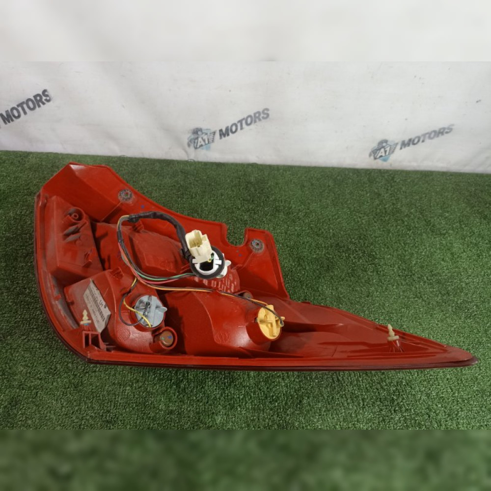 стоп-сигнал на Suzuki Swift ZC72S K12B, арт. 94934