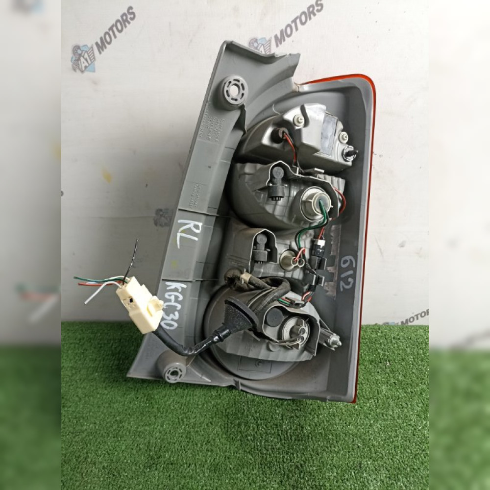 стоп-сигнал на Toyota Passo KGC30 1KR-FE, арт. 94936