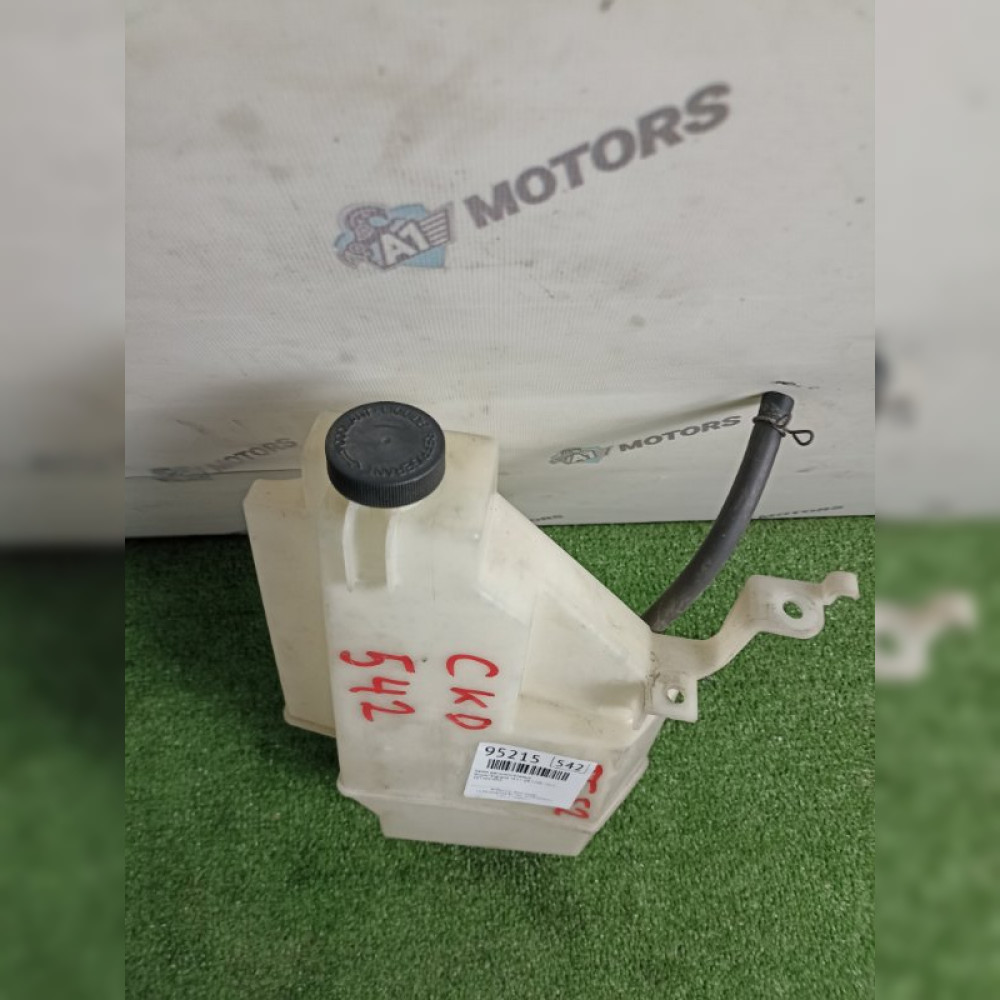 бачок расширительный на Nissan Elgrand TE52 QR25DE, арт. 95215
