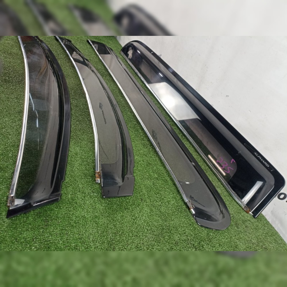 Ветровик на дверь на Toyota Alphard ANH20 2AZ-FE, арт. 96558