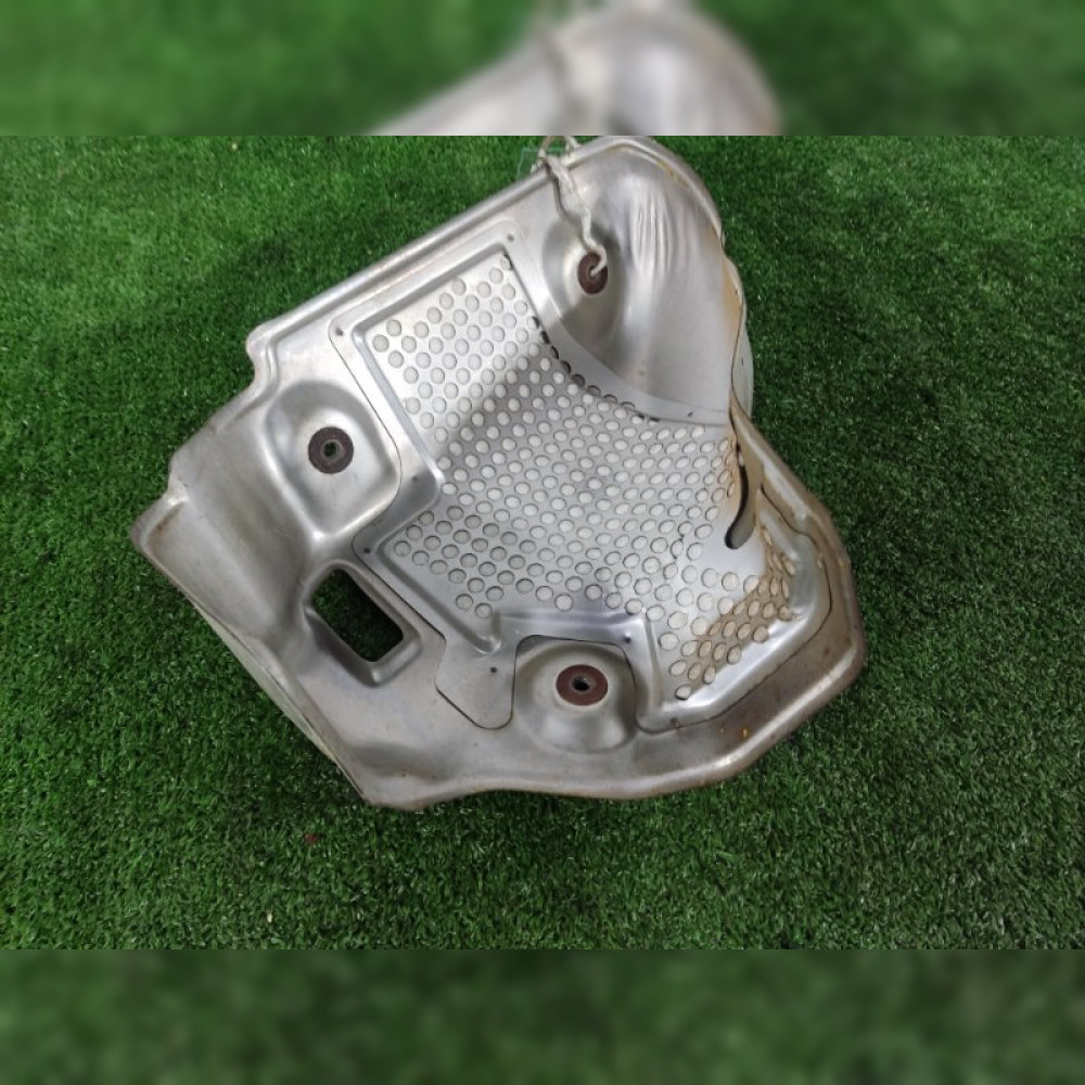 Тепловой экран на Mitsubishi Pajero iO H77W 4G94, арт. 97671