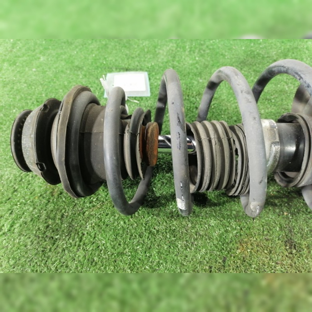 Стойка на Toyota Ractis NCP100 1NZFE, арт. 98073