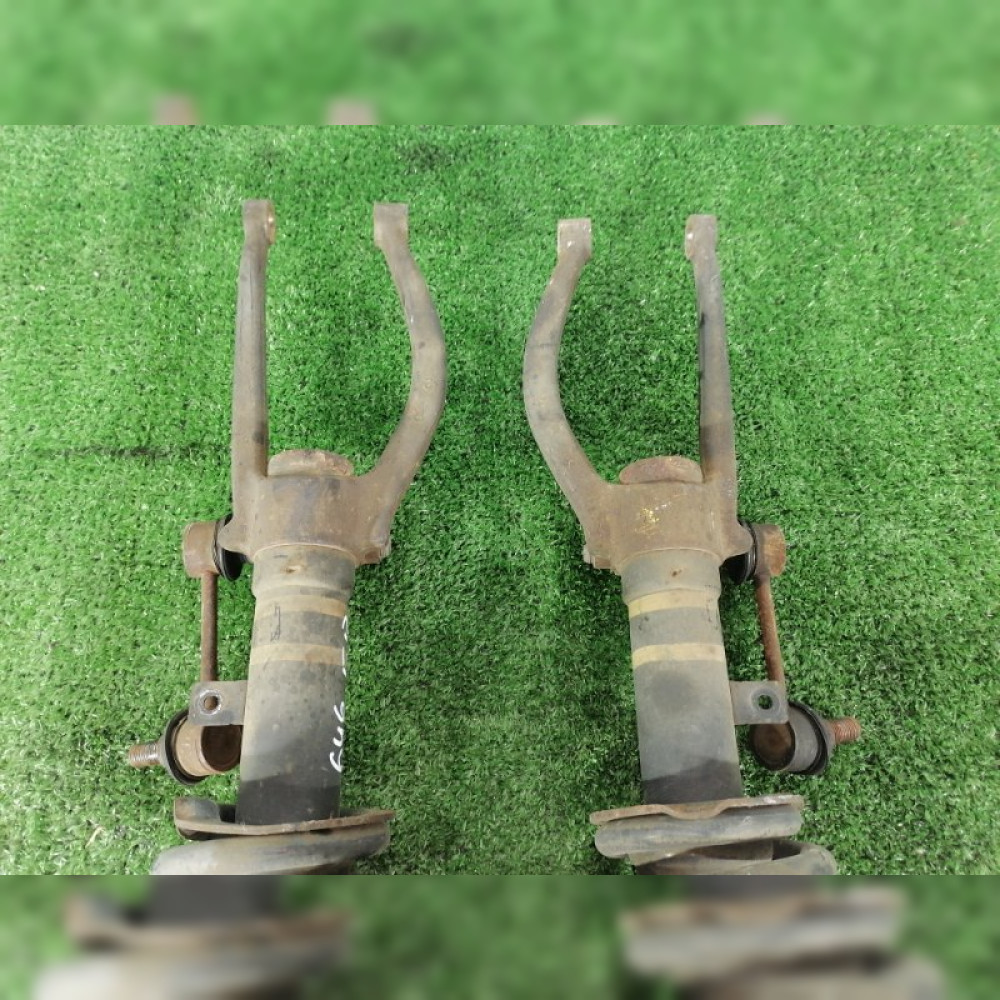 Стойка на Toyota Progres JCG15 1JZGE, арт. 98088