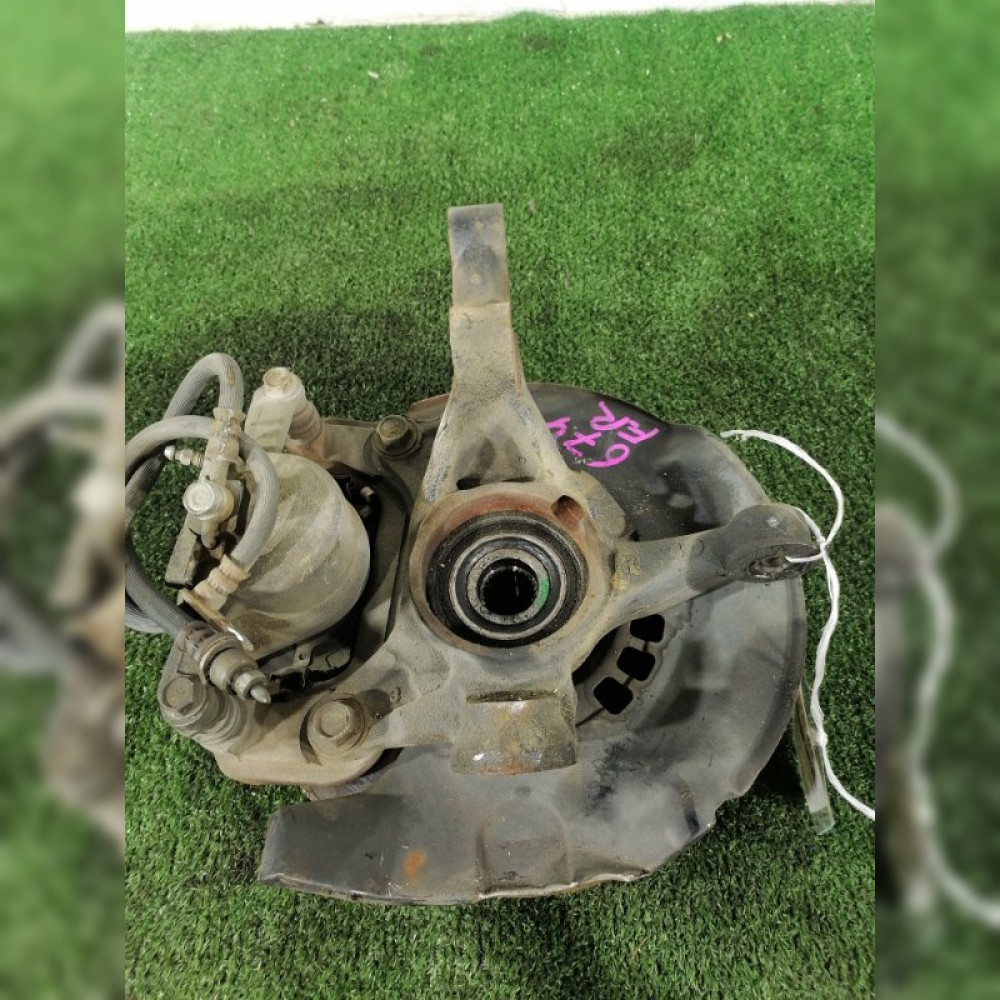 ступица на Toyota Voxy AZR60 1AZFSE, арт. 98332