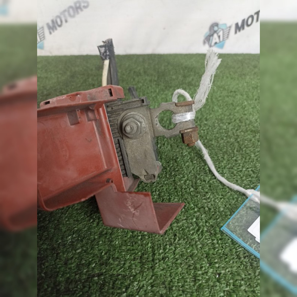 Клемма на Toyota Ractis NCP100 1NZFE, арт. 100425