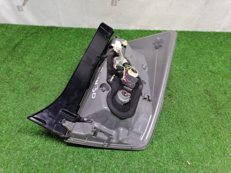 стоп-сигнал на Toyota Prius ZVW30 2ZRFXE, арт. 100632