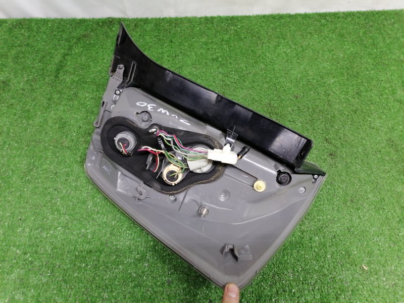 стоп-сигнал на Toyota Prius ZVW30 2ZRFXE, арт. 100632