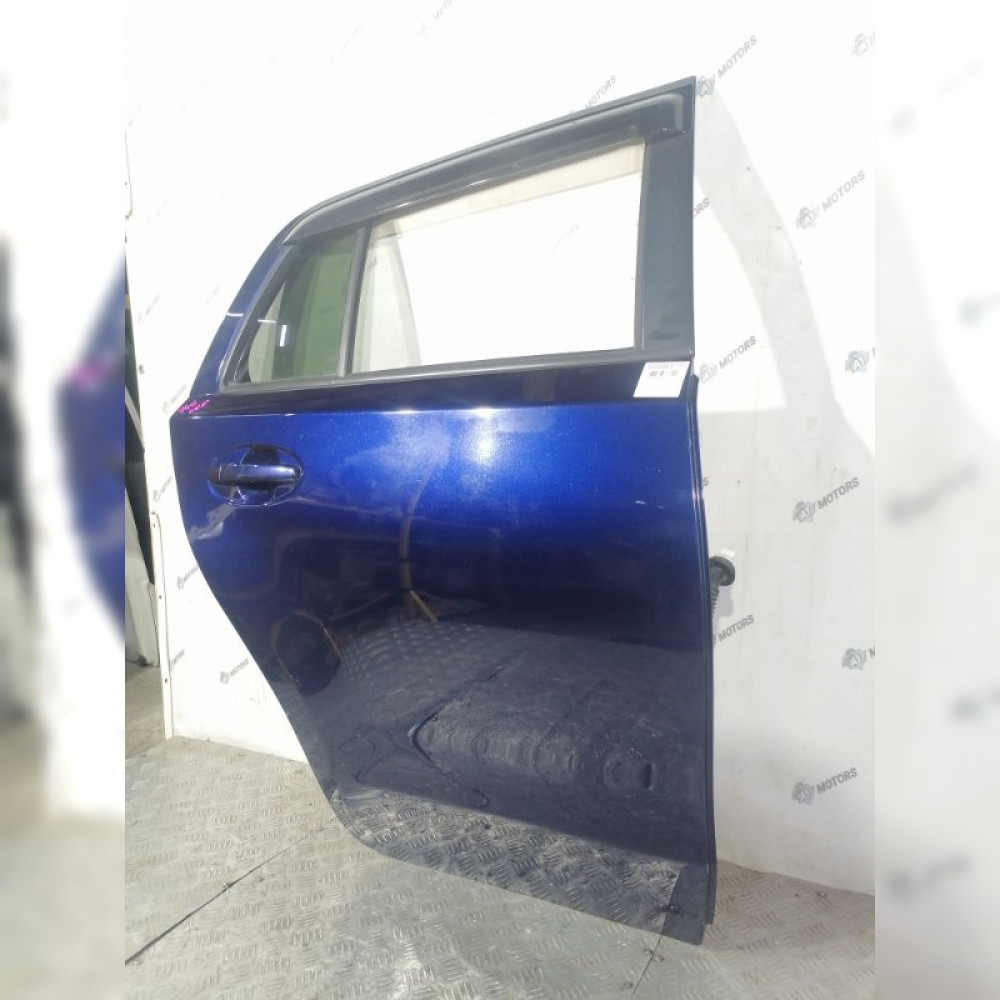 дверь на Toyota Ist NCP110 1NZFE, арт. 101003