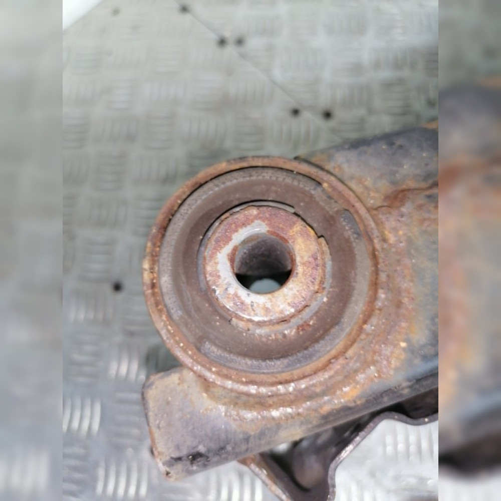 балка подвески на Subaru Levorg VM4B555 FB16E, арт. 102287