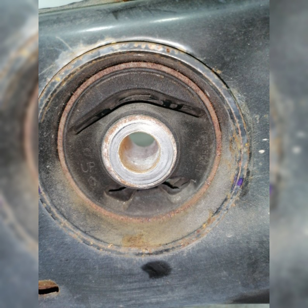 балка подвески на Subaru Levorg VM4B555 FB16E, арт. 102287