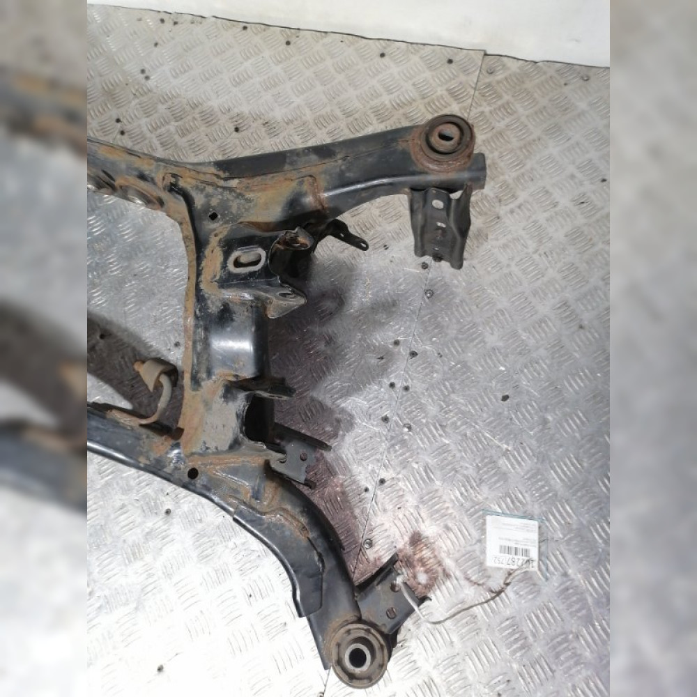 балка подвески на Subaru Levorg VM4B555 FB16E, арт. 102287