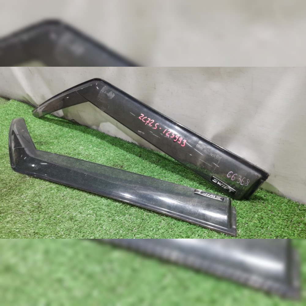 Ветровик на дверь на Suzuki Swift ZC72S K12B, арт. 102689
